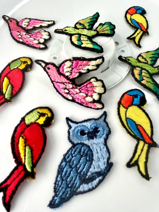 Vintage owls parrots and birds Appliqués Collection blue red yellow pink green wholesale embroidered appliques patches #54