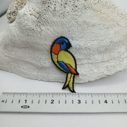 Parrot appliques blue orange, yellow Bird Iron on Patches #411