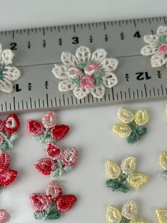 30 pieces FLORAL sew-on appliqués yellow, red , pink flowers vintage lot #37