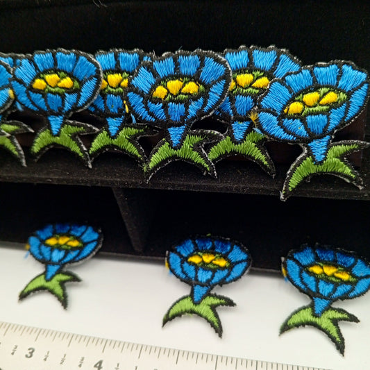 FLORAL VINTAGE appliques yellow blue flower iron-on Patches #185