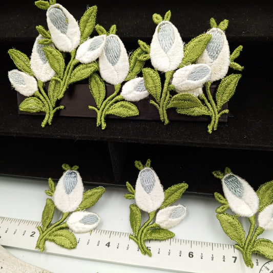 Elegant FLORAL VINTAGE appliques grey white flower Patches #168
