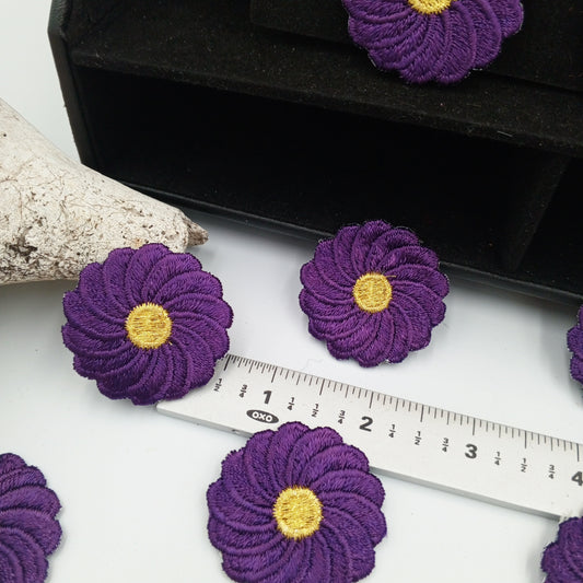 FLORAL VINTAGE appliques Gold Metallic Purple flower iron-on Patches #205
