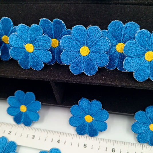 FLORAL VINTAGE appliques yellow blue flower iron-on Patches #194