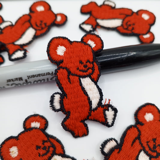 HAPPY Red Teddy bear VINTAGE appliques CUTE sewing patches #466