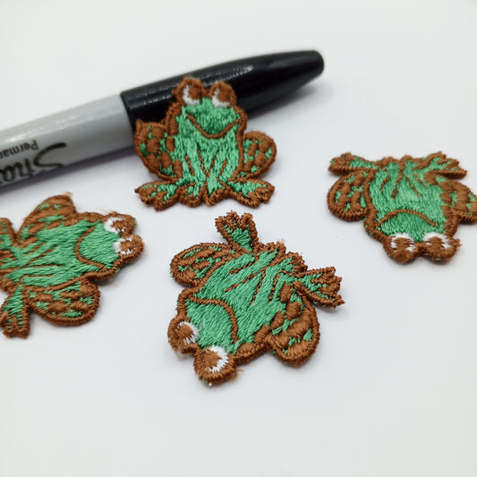 Brown green frog Patches sewing appliqué #457