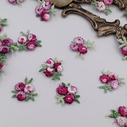 VINTAGE appliques cute lilac white purple flower embroidery Patches #310