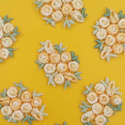 FLORAL VINTAGE appliques white green yellow flower Patches #297