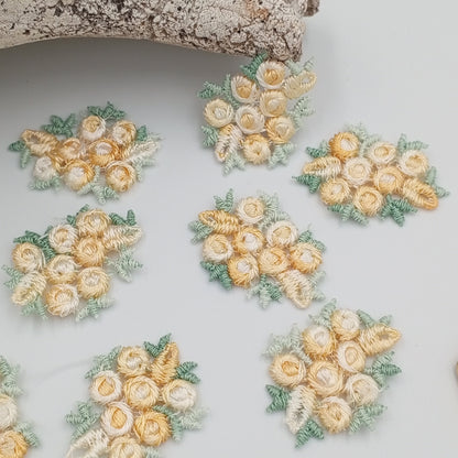 FLORAL VINTAGE appliques white green yellow flower Patches #297