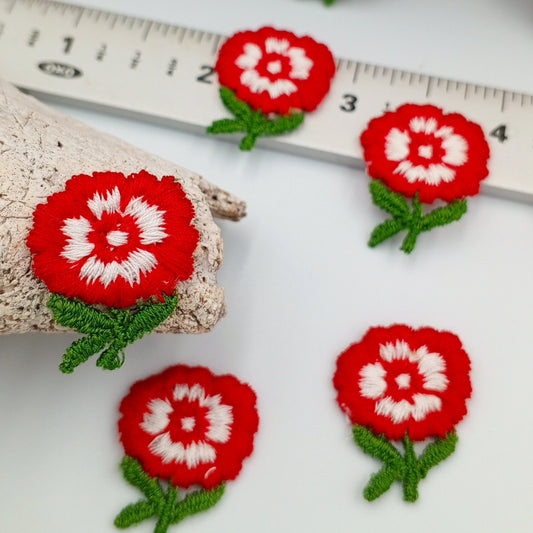 FLORAL Vintage Red Flowers Appliques - Small Size - Perfect for Crafts and Sewing Projects Patches #171