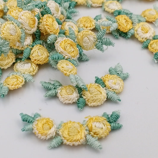 VINTAGE appliques cute light yellow flower embroidery Patches #316