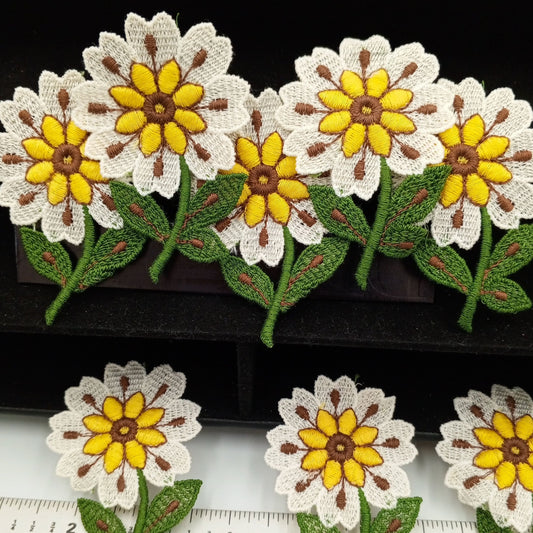 FLORAL VINTAGE appliques yellow brown off white flower Patches #173