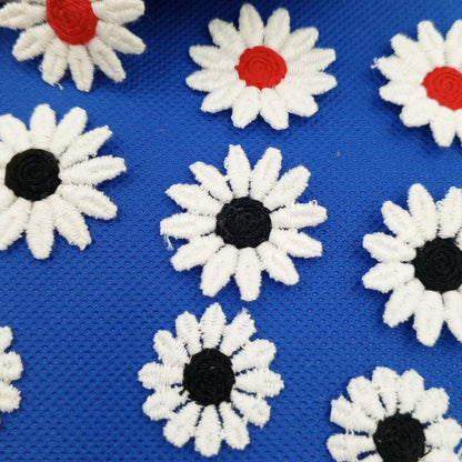 12 pieces FLORAL VINTAGE appliqués white black red flower Patches #119