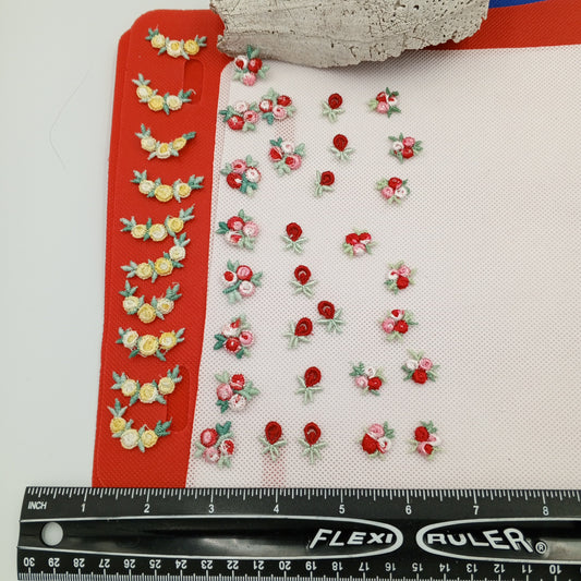 40 pieces FLORAL VINTAGE appliques red light green pink white yellow flower Patches #144