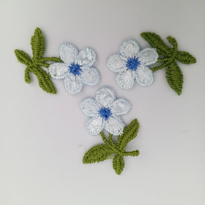 FLORAL VINTAGE appliques light blue flower Patches #235