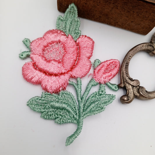 FLORAL VINTAGE appliques pink green flower Patches #251