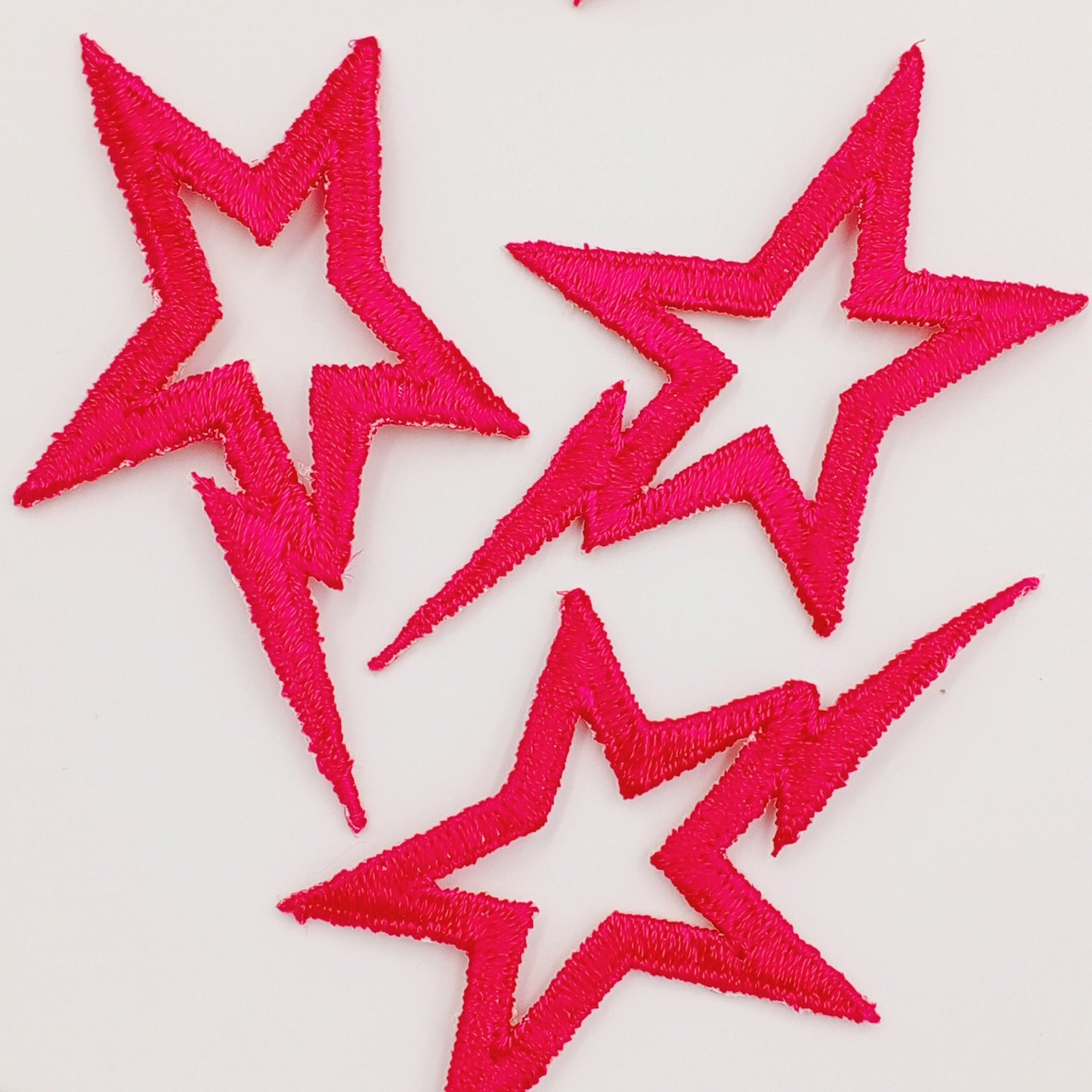 Hot pink Shooting Star appliques VINTAGE Iron on Patches for creative crafting projects #600