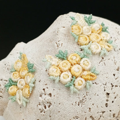 FLORAL VINTAGE appliques white green yellow flower Patches #297