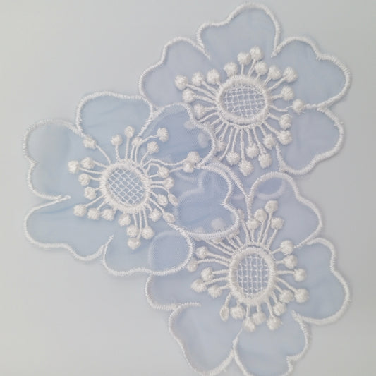 FLORAL VINTAGE appliques white flower Patches #282