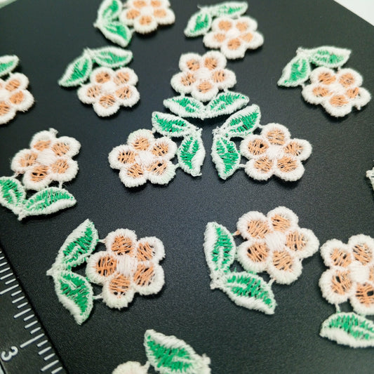 FLORAL VINTAGE appliques white orange flower Patches #276