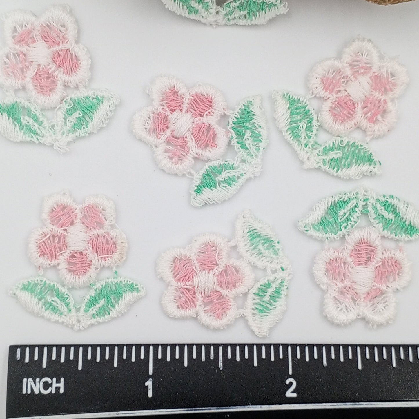 FLORAL VINTAGE appliques white pink flower Patches #274