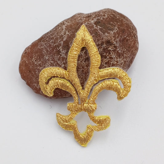 VINTAGE Badge Patches metallic gold  Embroidered Appliques #773