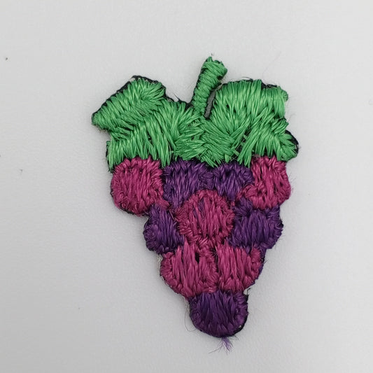 Iron on Grapevine Berries Patches Purple Berry Fruit Appliques Embroidery Grape Clusters Patch Motif Embellishments for Bags Jackets #358