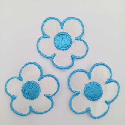 FLORAL VINTAGE applique turquoise white Flower Patches #264