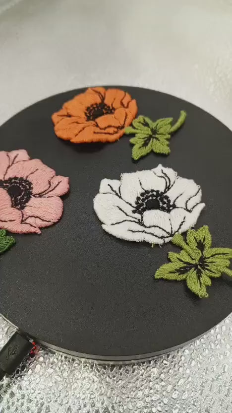 6 pieces FLORAL VINTAGE appliqués orange pink white green black  flower Patches #101