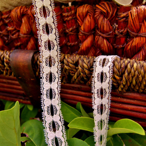 Picot Edge Beige Beading Lace Trim