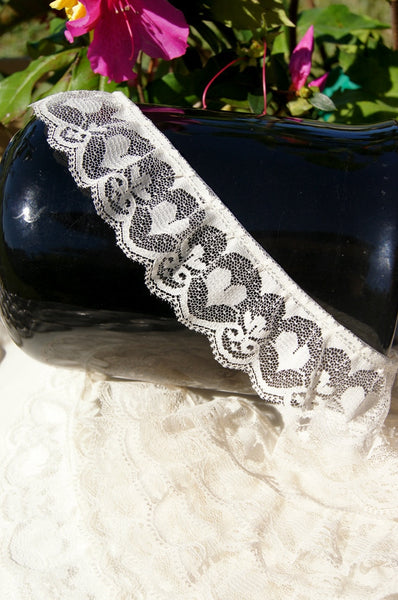 Gathered lace sale trim