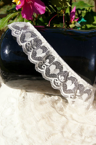 Valentine Lace Heart Ruffled Trim Natural