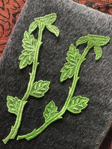 Vintage Fern Green Sew-on Embroidered Leaf Patch #5009