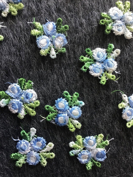 Vintage Blue White Floral Decorative Applique Patches #5047