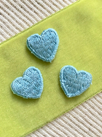 Vintage Embroidered Light Blue Iron-on Heart Decorative Patches #5064