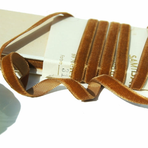 Medium Brown Velvet Ribbon Vintage from Germany